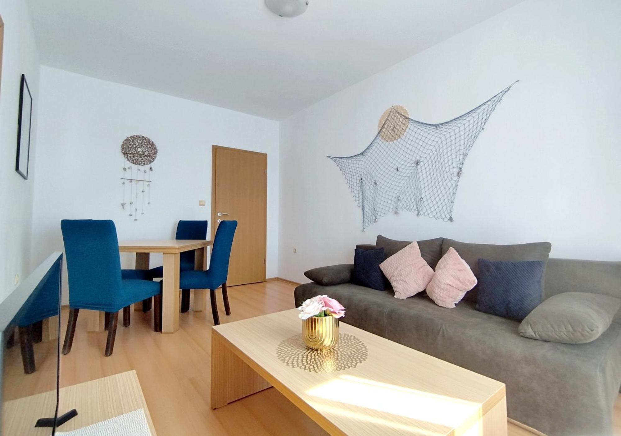New Line Village Apartments 阳光海滩 外观 照片