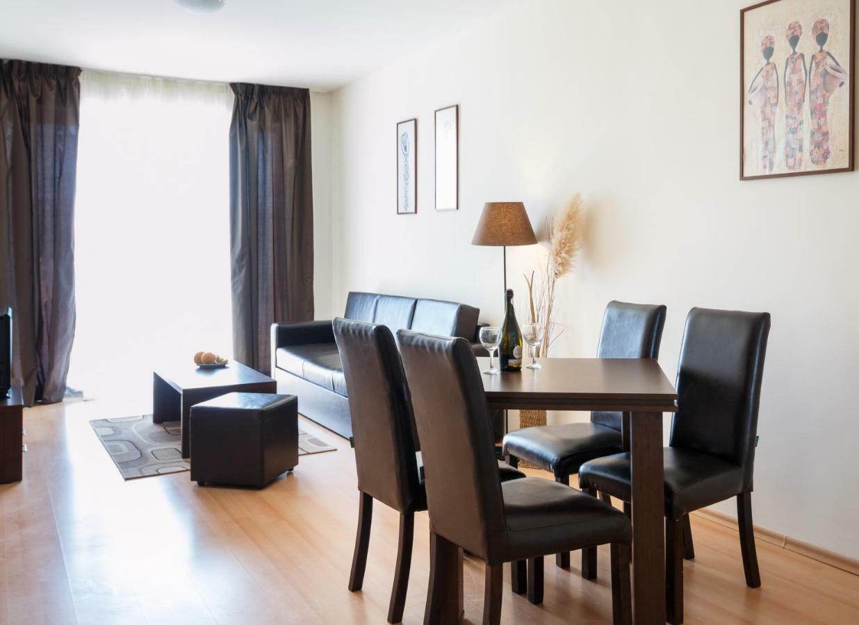 New Line Village Apartments 阳光海滩 外观 照片